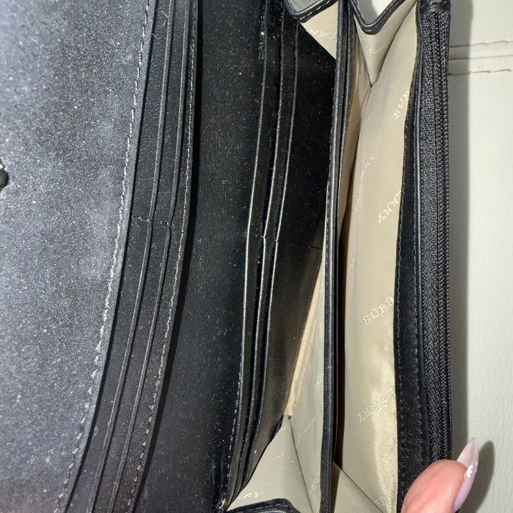 Burberry Checkered Black and Tan Women's Wallet - Picture 4 of 6
